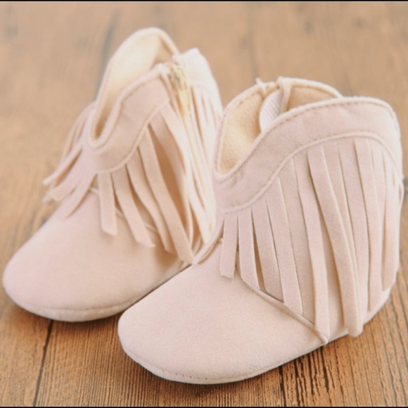 TStarz Other - Baby Girl’s Anti- Slip Fringe Boots/Booties 🤠